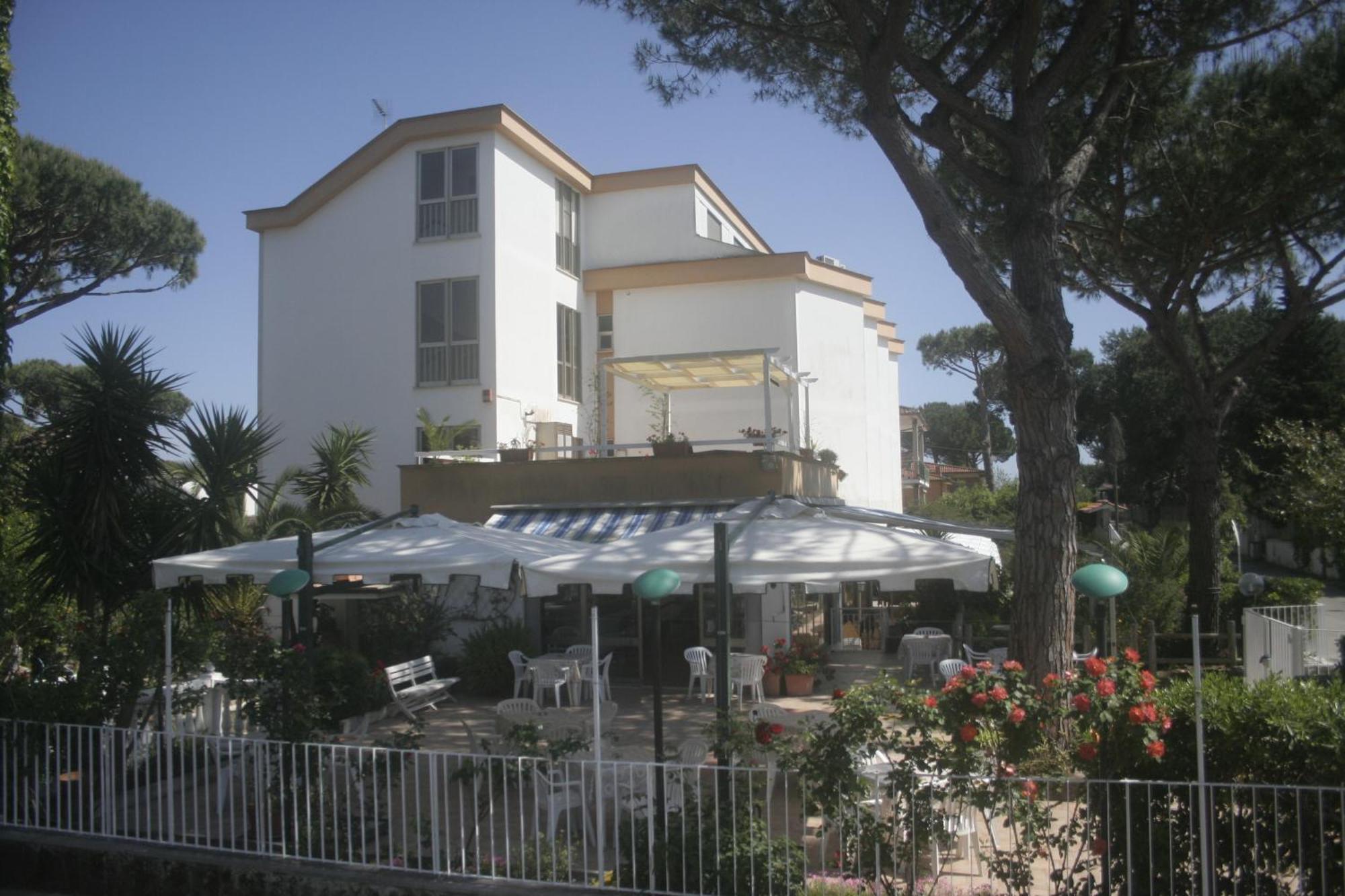 Hotel Anna Terracina Eksteriør bilde