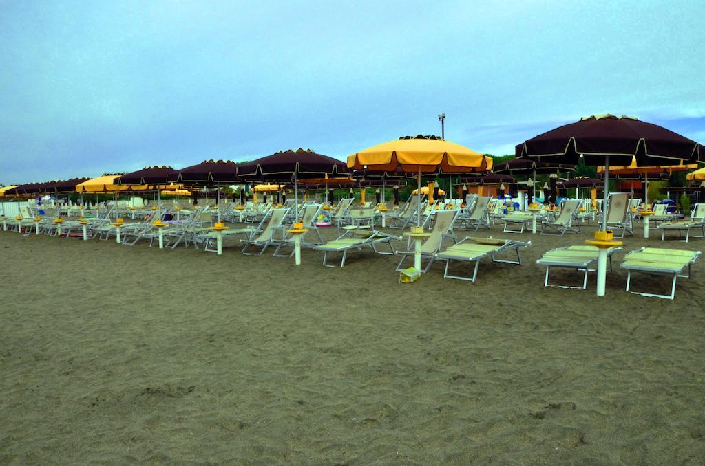 Hotel Anna Terracina Eksteriør bilde
