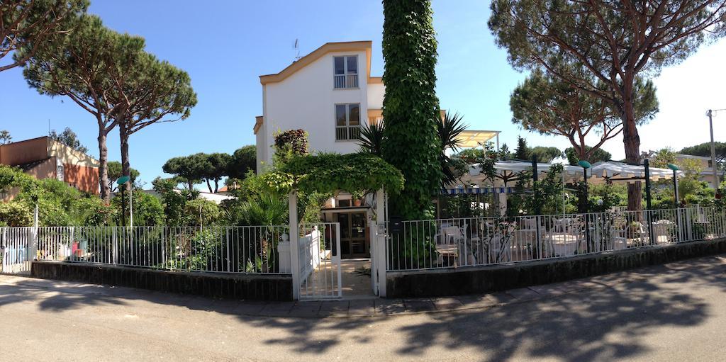 Hotel Anna Terracina Eksteriør bilde