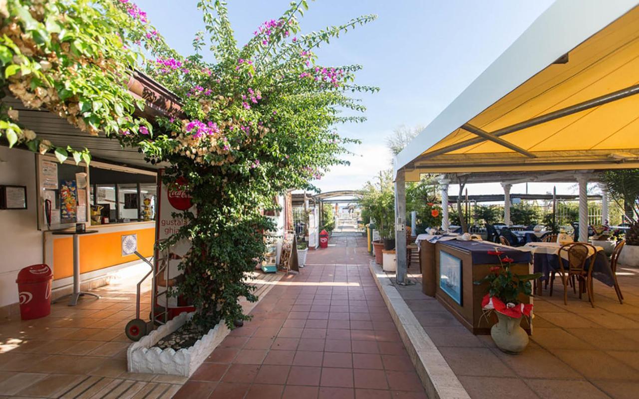 Hotel Anna Terracina Eksteriør bilde