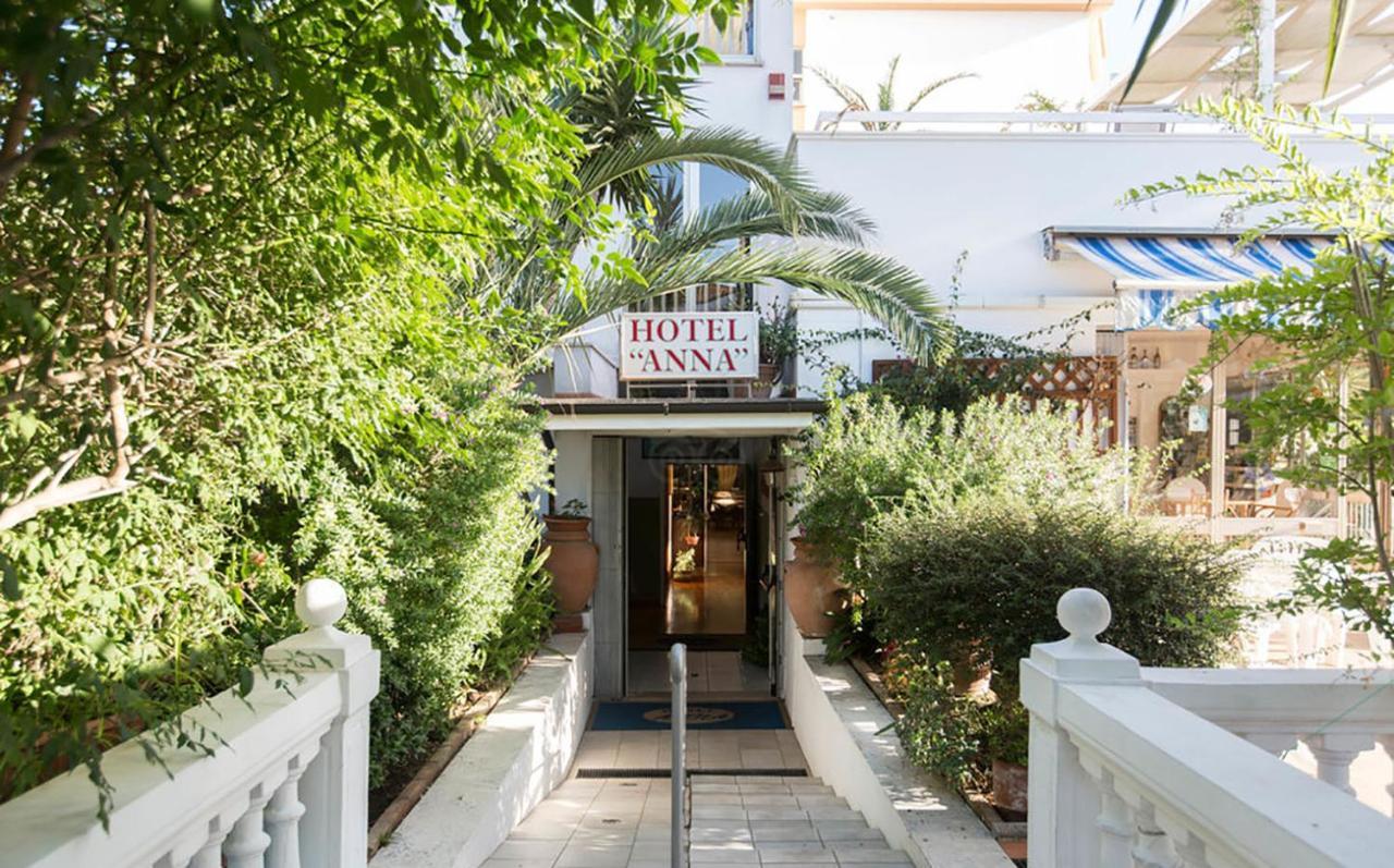Hotel Anna Terracina Eksteriør bilde